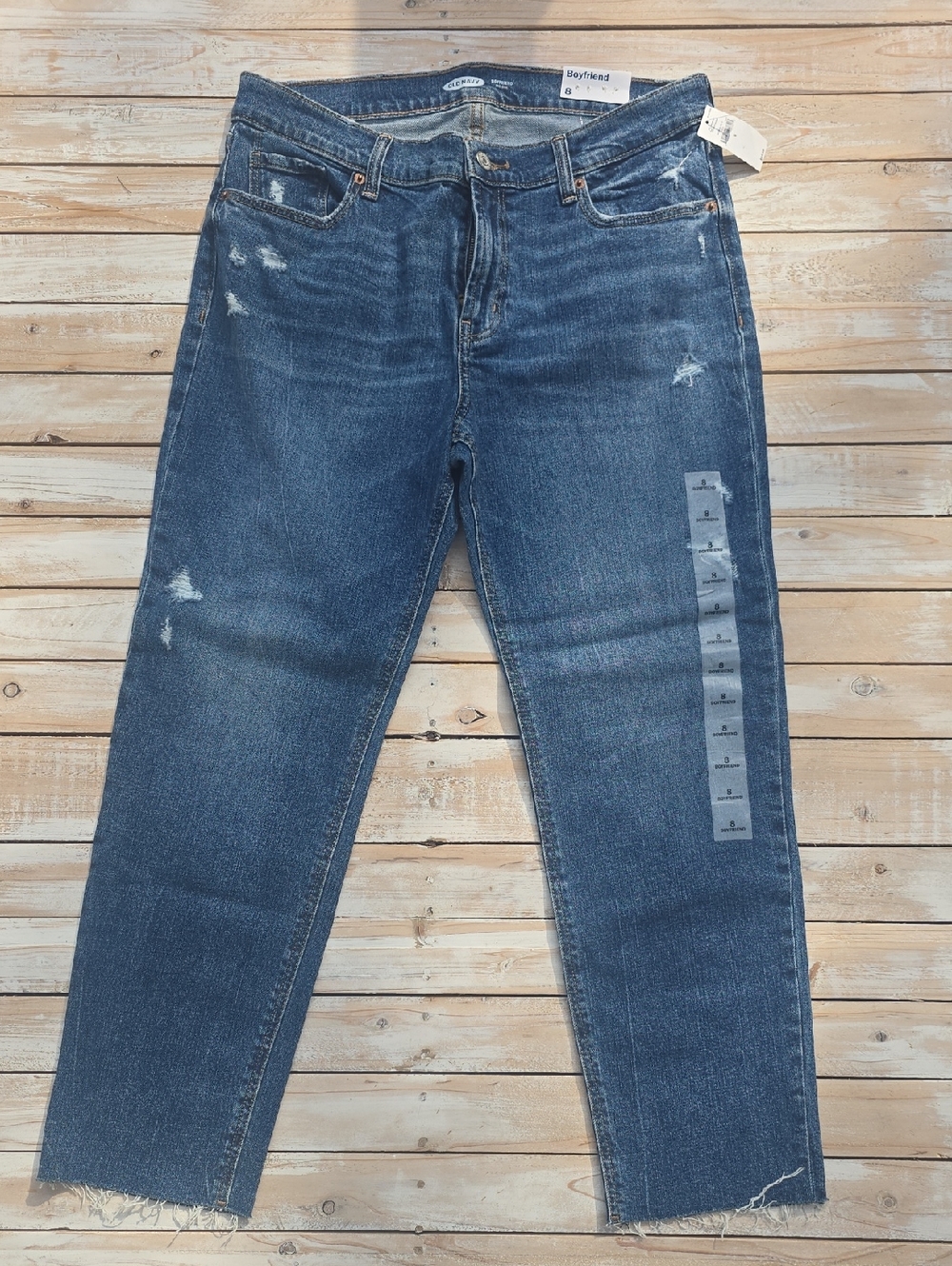 NWT Old Navy Boyfriend Distressed Capri Sz 8